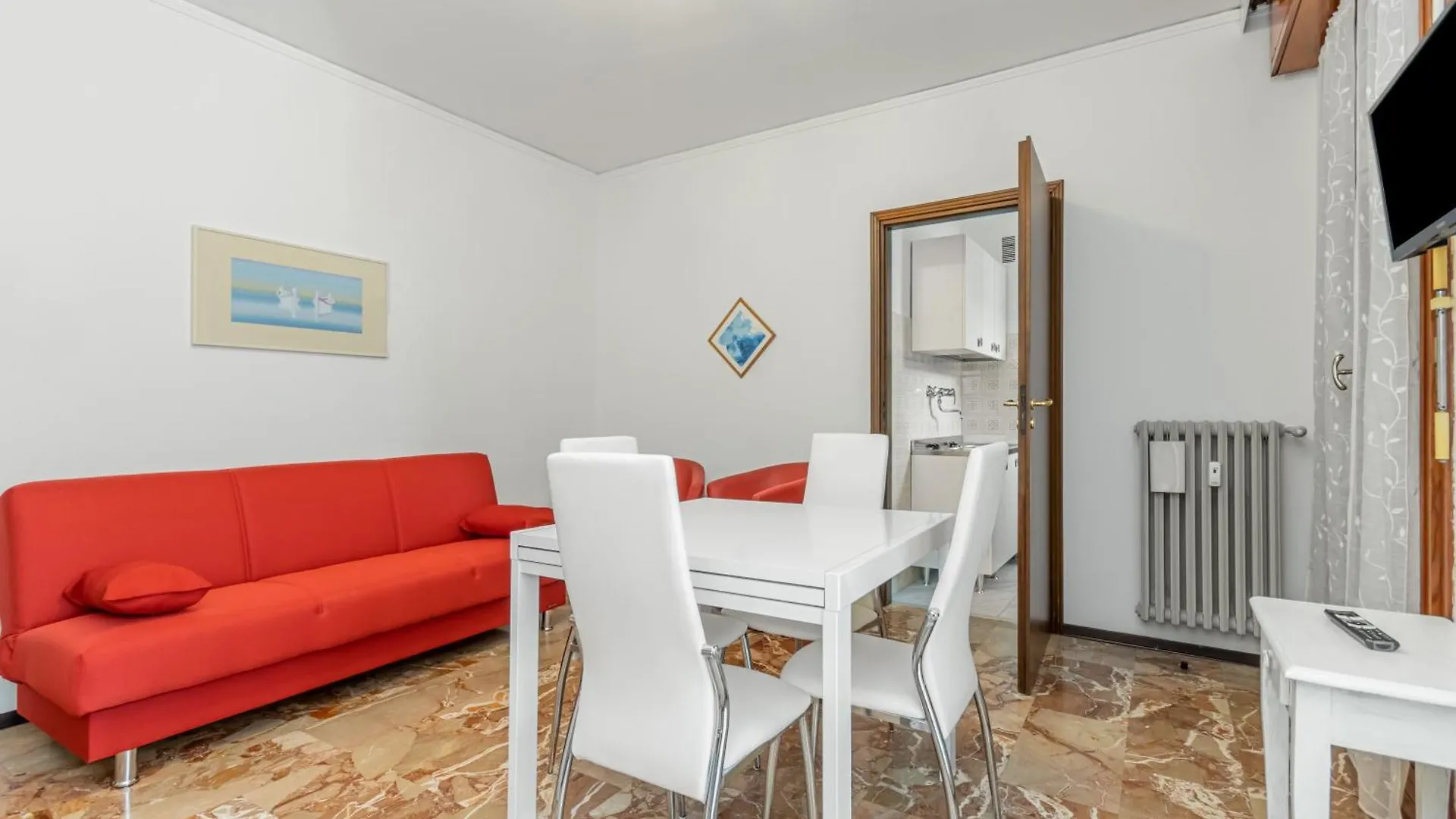 Apartment In Central Mestre With Parking! Venice